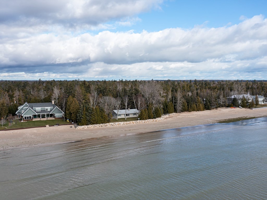 2175-77 Ridges Road Baileys Harbor, WI 54202 - Photo 5 of 44