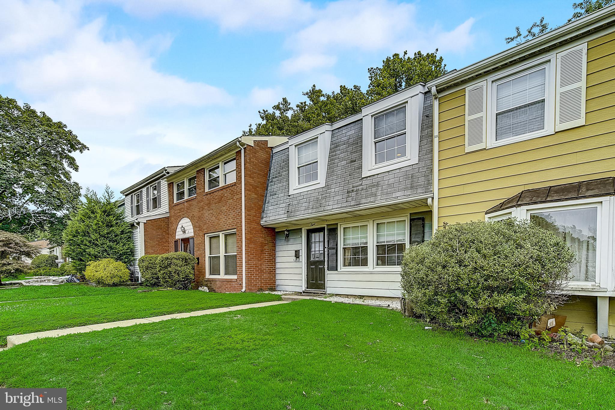 8 Rutledge Place Willingboro, NJ 08046 - Photo 3 of 30