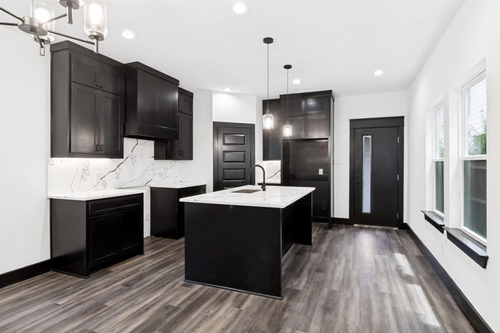 2420 Starks Avenue Dallas, TX 75215 - Photo 9 of 25