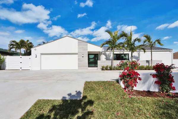 $18,000 | 441 South Lyra Circle, Juno Beach, FL 33408