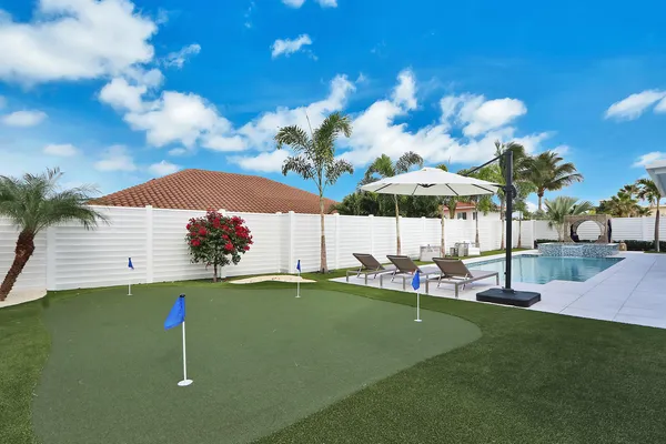 $18,000 | 441 South Lyra Circle, Juno Beach, FL 33408