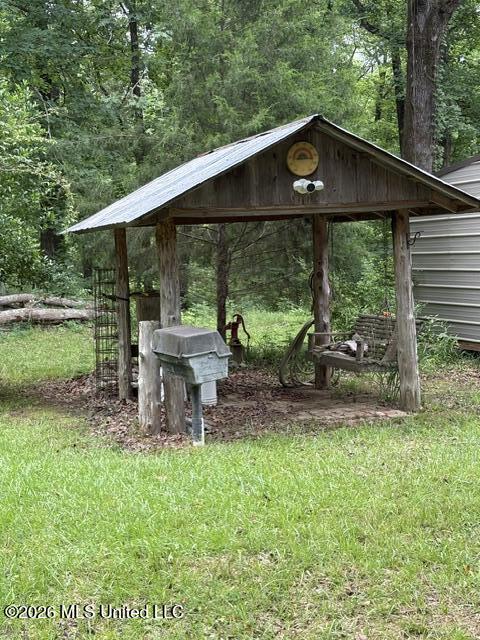 2914 Highway 7 Holcomb, MS 38940 - Photo 22 of 30 Grilling Shed
