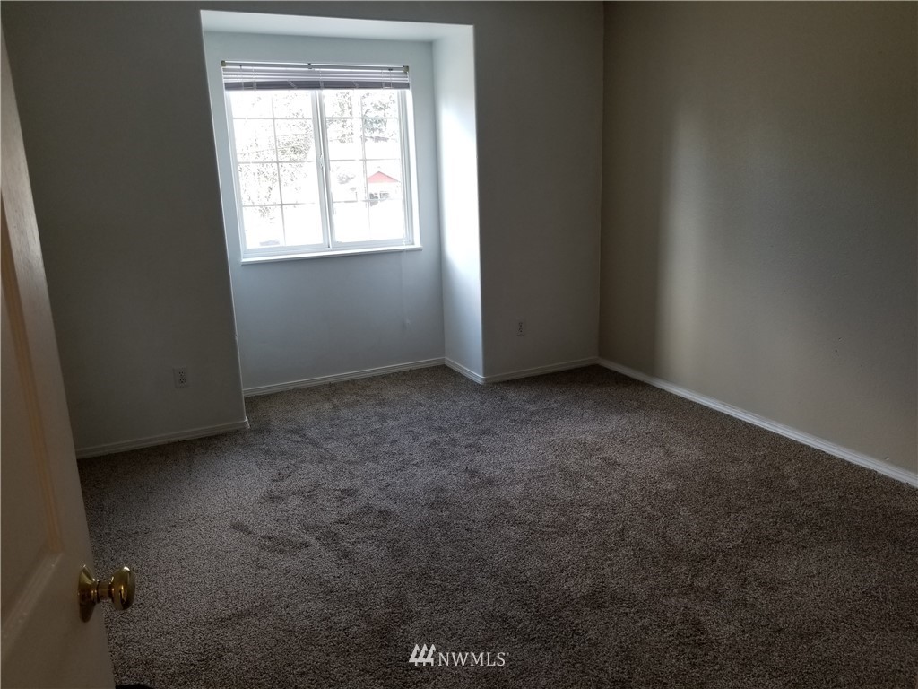 912 North Harding Road Elma, WA 98541 - Photo 12 of 24 Gallery Image 12