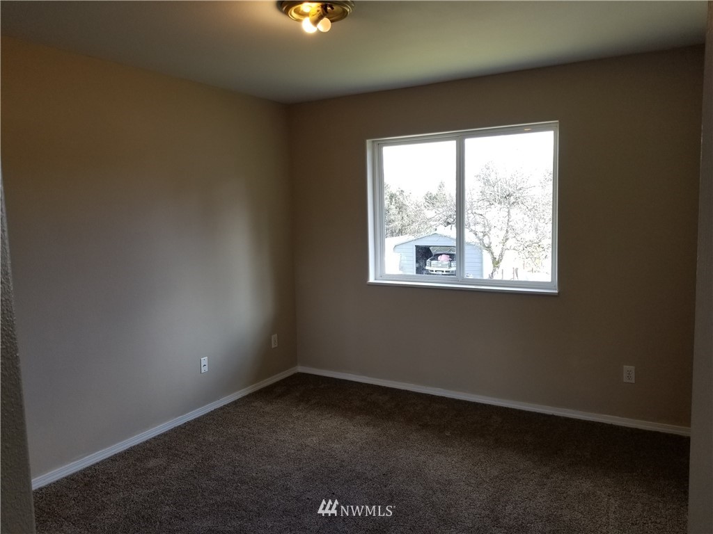 912 North Harding Road Elma, WA 98541 - Photo 14 of 24 Gallery Image 14