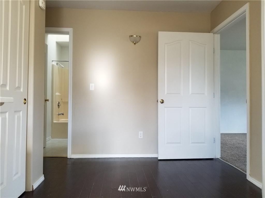 912 North Harding Road Elma, WA 98541 - Photo 8 of 24 Gallery Image 8