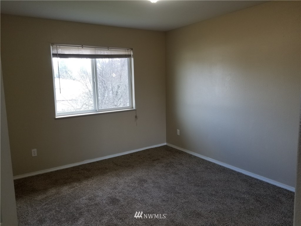 912 North Harding Road Elma, WA 98541 - Photo 9 of 24 Gallery Image 9
