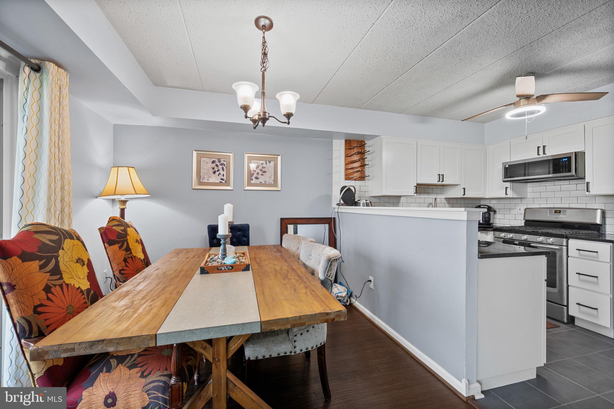 5659 Harpers Farm Road, Unit A Columbia, MD 21044 - Photo 8 of 30 Dining room