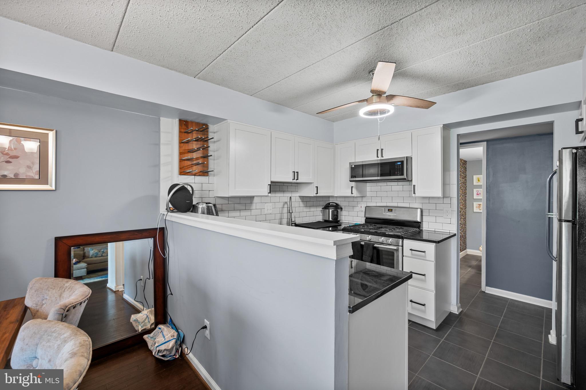 5659 Harpers Farm Road, Unit A Columbia, MD 21044 - Photo 9 of 30 Kitchen