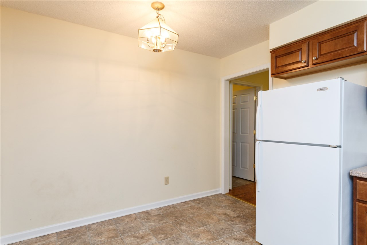 6629 Coach Light Circle Raleigh, NC 27613 - Photo 9 of 25 Photo 9