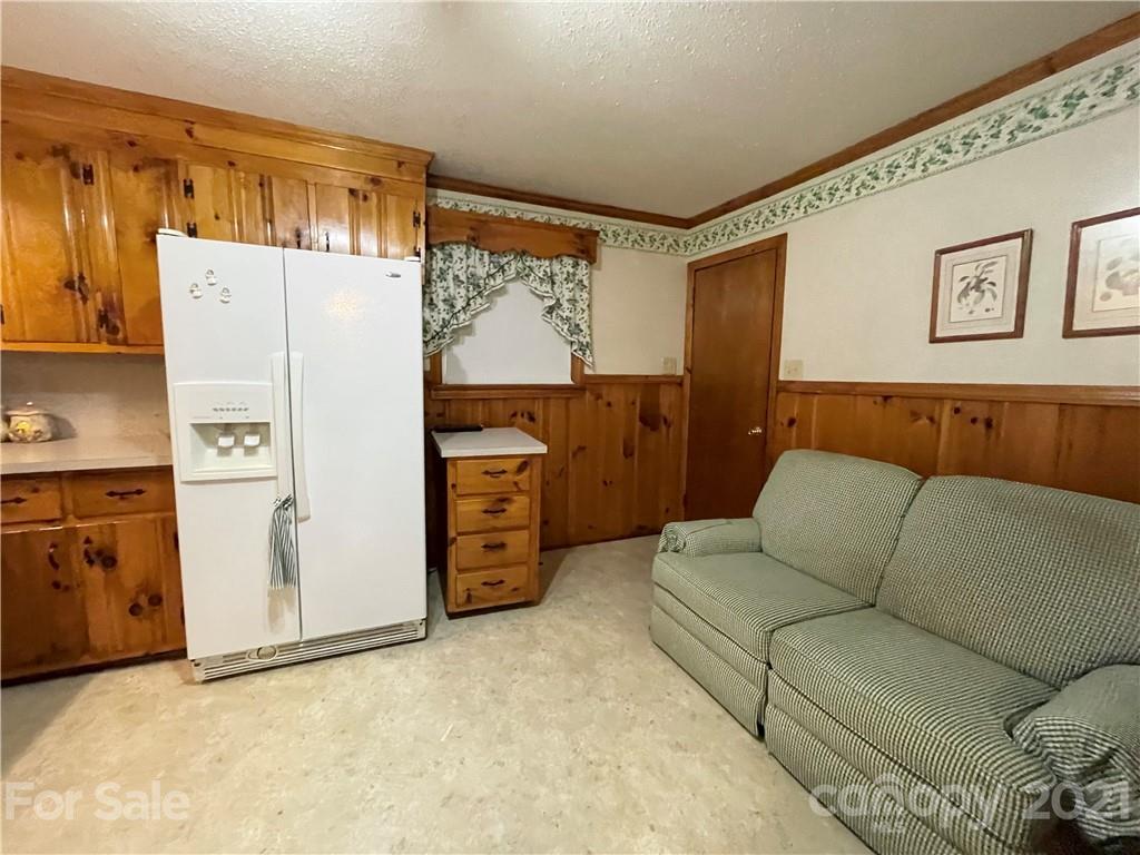 122 Haigler Road Southeast Lenoir, NC 28645 - Photo 8 of 15 Gallery Image 8
