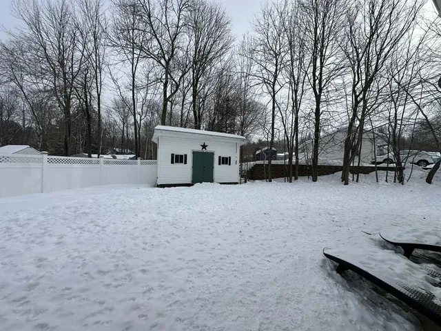 $305,000 | 195 Porter Avenue West, Rumford, ME 04276