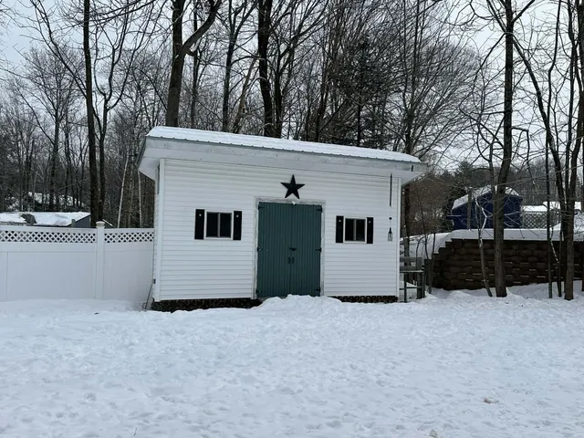 $305,000 | 195 Porter Avenue West, Rumford, ME 04276