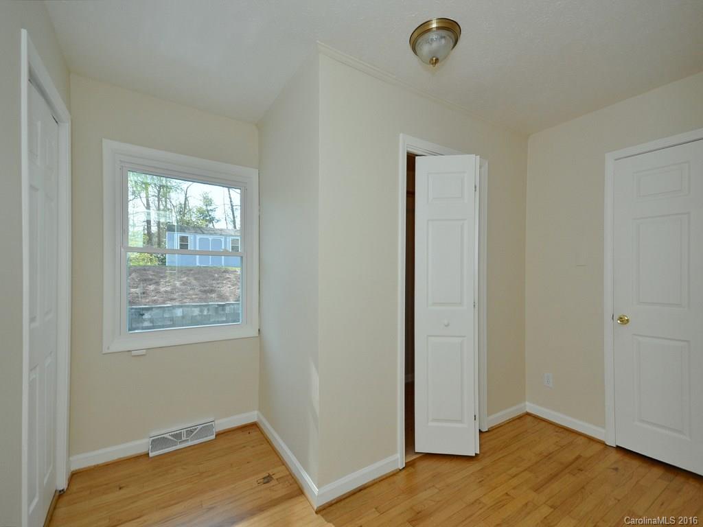 403 Rowland Rd. Swannanoa, NC 28778 - Photo 14 of 24 Gallery Image 14