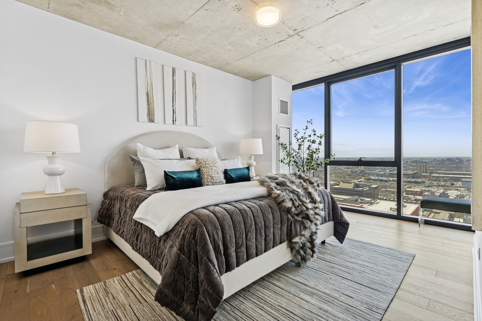 234 West Polk Street, Unit 2802 Chicago, IL 60607 - Photo 15 of 38