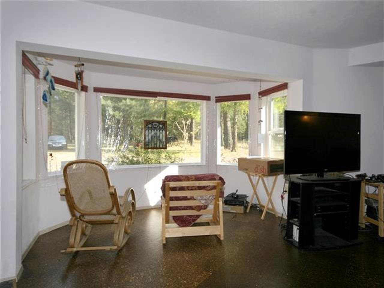38403 North Hatch Road Deer Park, WA 99006 - Photo 3 of 20 Gallery Image 3