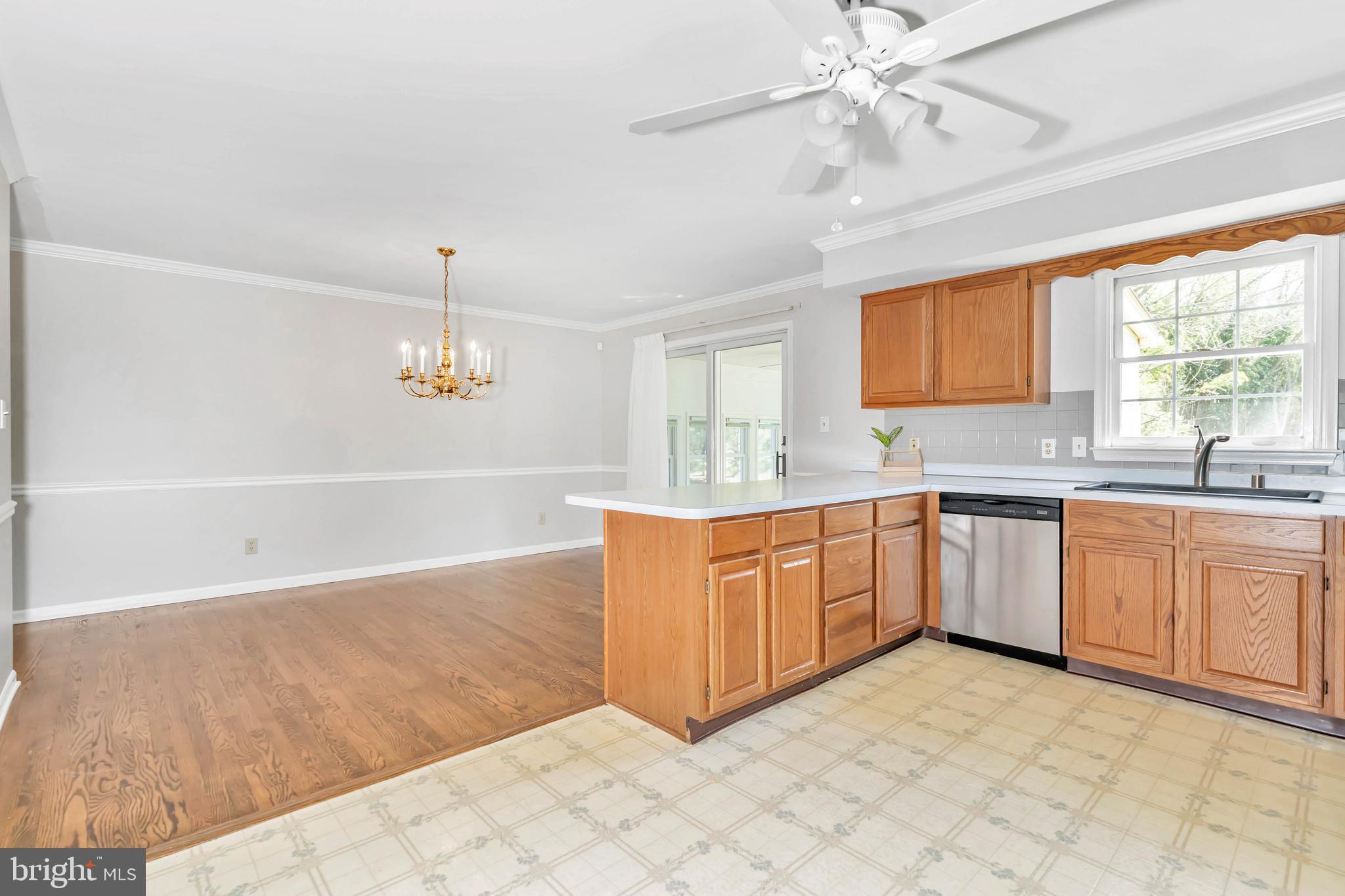 1 Ogden Court Bear, DE 19701 - Photo 9 of 32 Kitchen and dining room