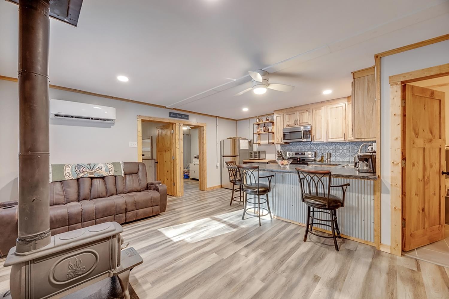 9559 Stoops Road Dillsboro, IN 47018 - Photo 4 of 42 Gallery Image 4