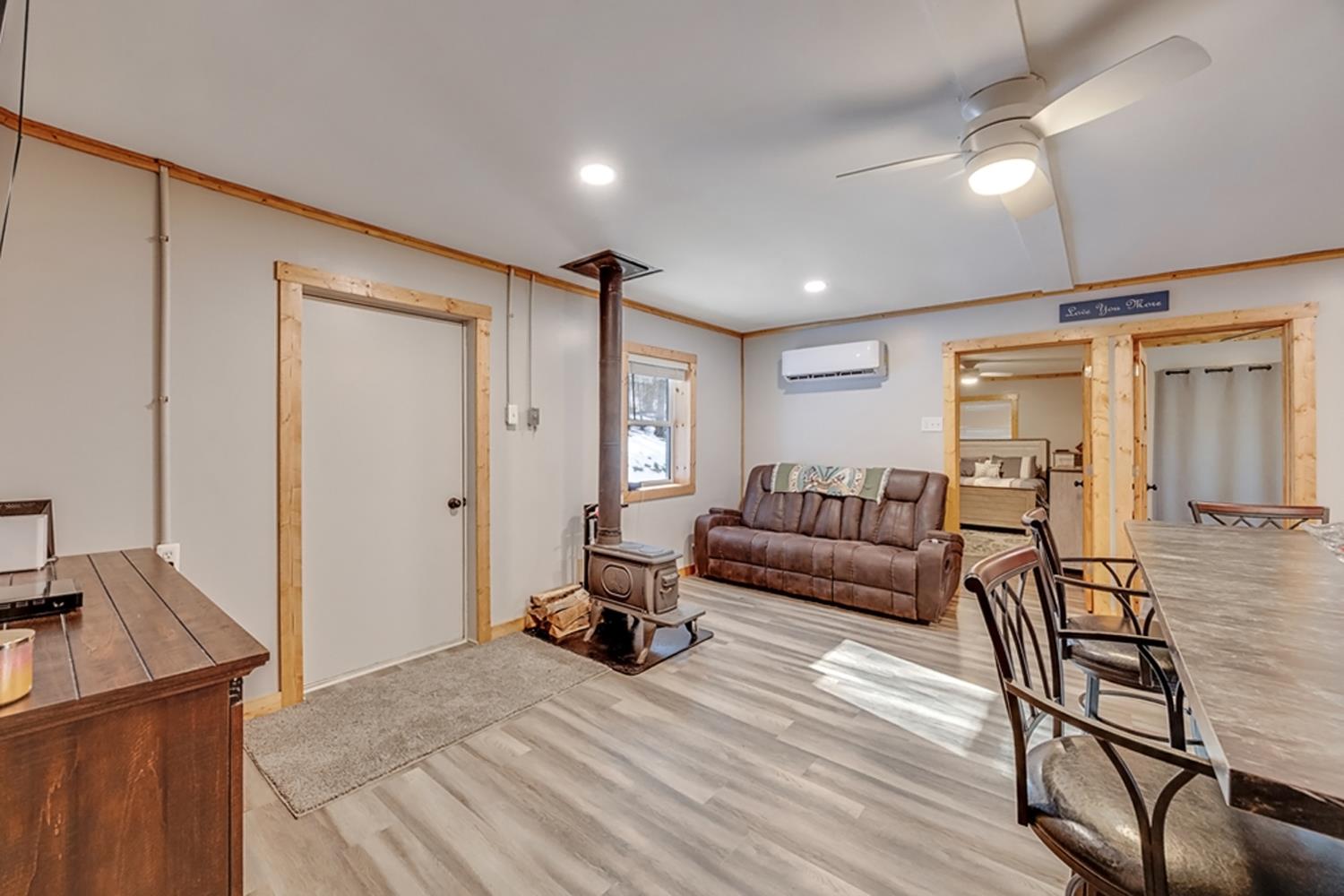 9559 Stoops Road Dillsboro, IN 47018 - Photo 5 of 42 Gallery Image 5