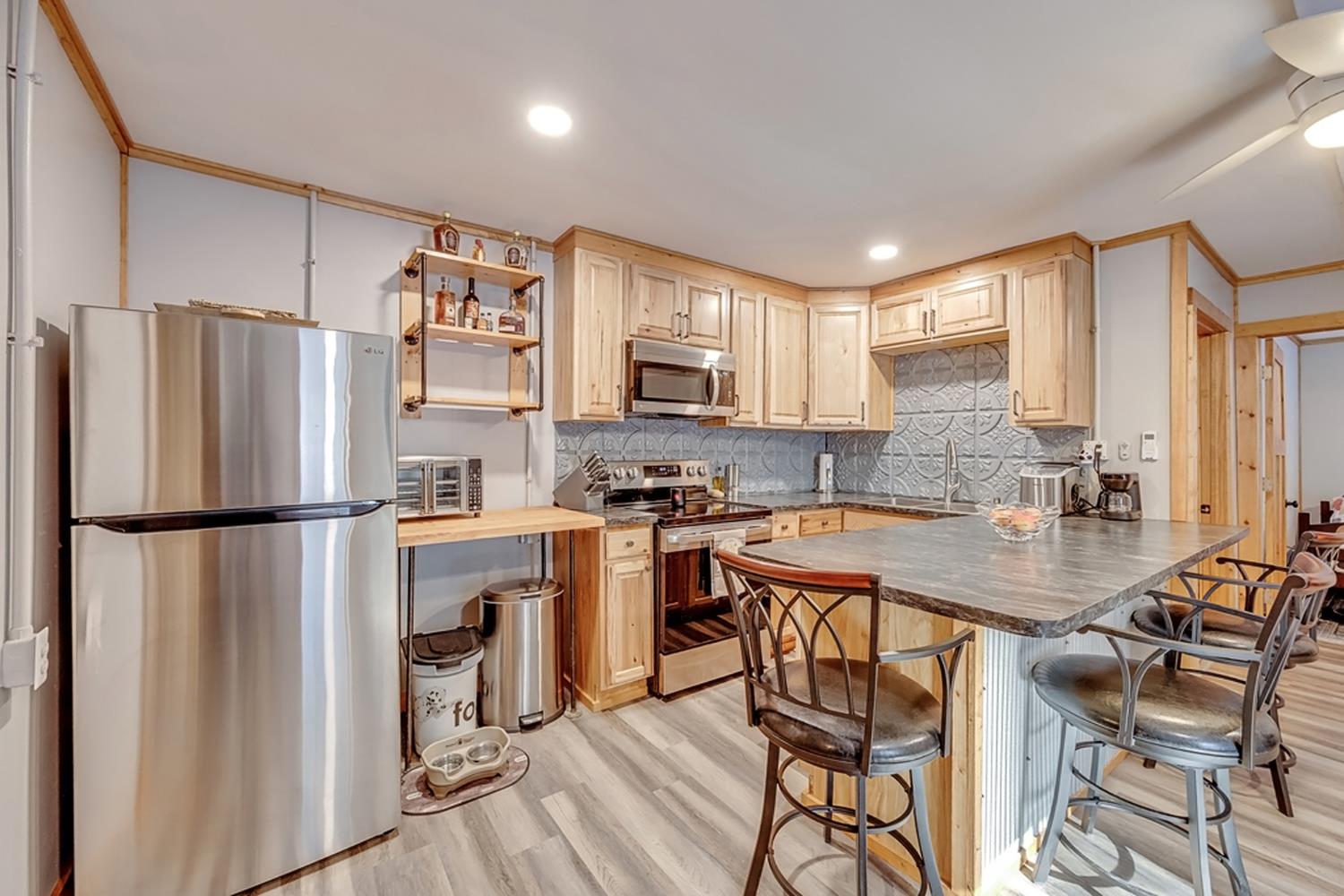 9559 Stoops Road Dillsboro, IN 47018 - Photo 9 of 42 Gallery Image 9