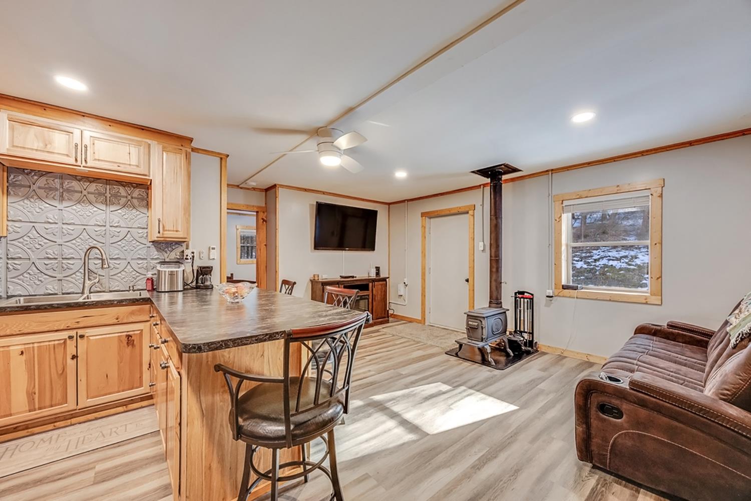 9559 Stoops Road Dillsboro, IN 47018 - Photo 10 of 42 Gallery Image 10