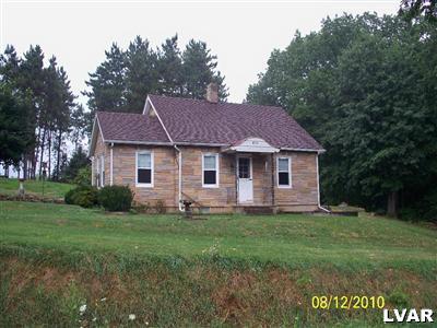 4959 Grammes Road Orefield, PA 18069 - Photo 2 of 20