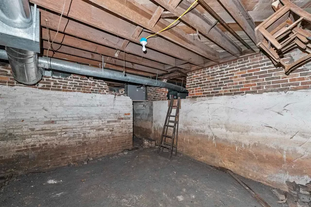 $125,000 | 2406 170th Avenue, Aledo, IL 61231