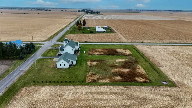 $125,000 | 2406 170th Avenue, Aledo, IL 61231