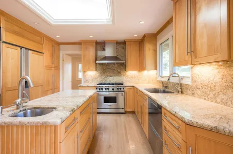 $15,000 | 30 Knightwood Lane, Hillsborough, CA 94010