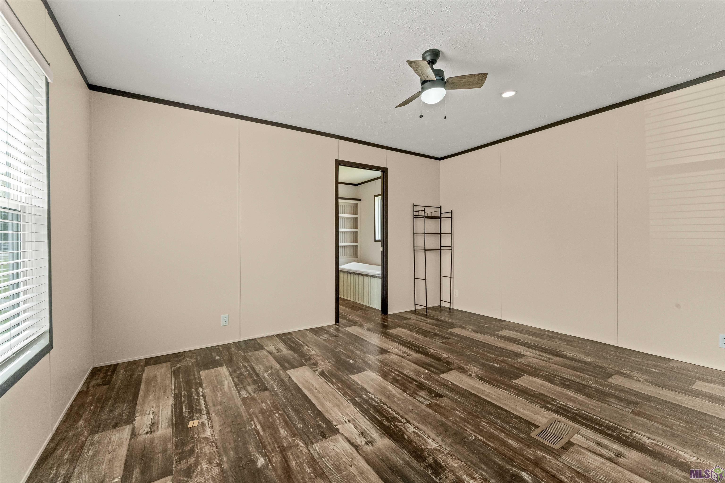12507 Hebert Road Gonzales, LA 70737 - Photo 9 of 17 Gallery Image 9