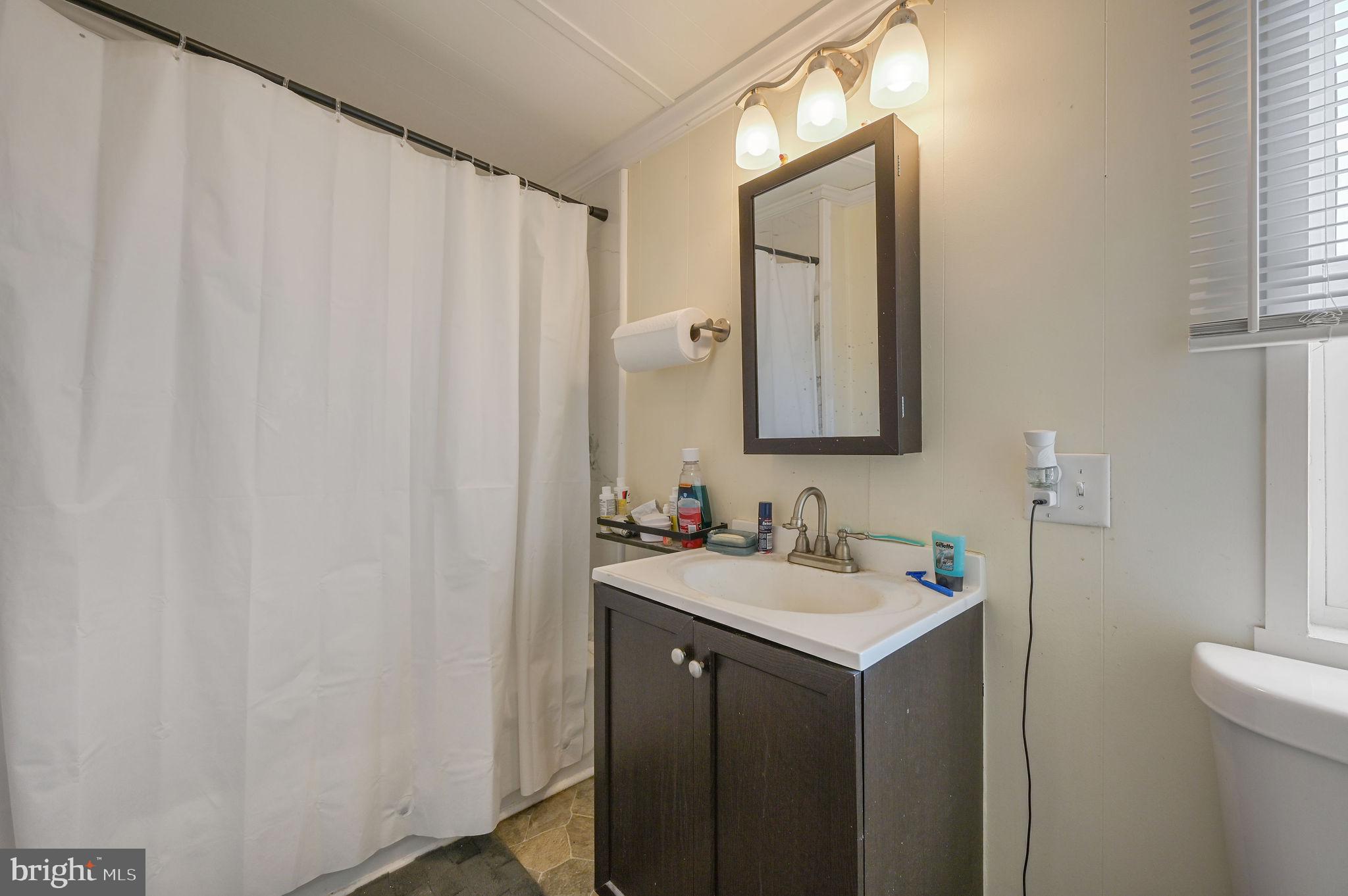 437 Ranee Loop, Unit 66 Bear, DE 19701 - Photo 14 of 20 Bathroom # 1 with sleek finishes.
