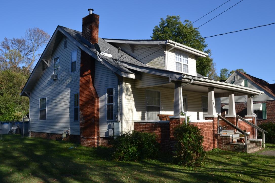 2857 Rennoc Road Knoxville, TN 37918 - Photo 4 of 29 thumb_DSC_0180_1024