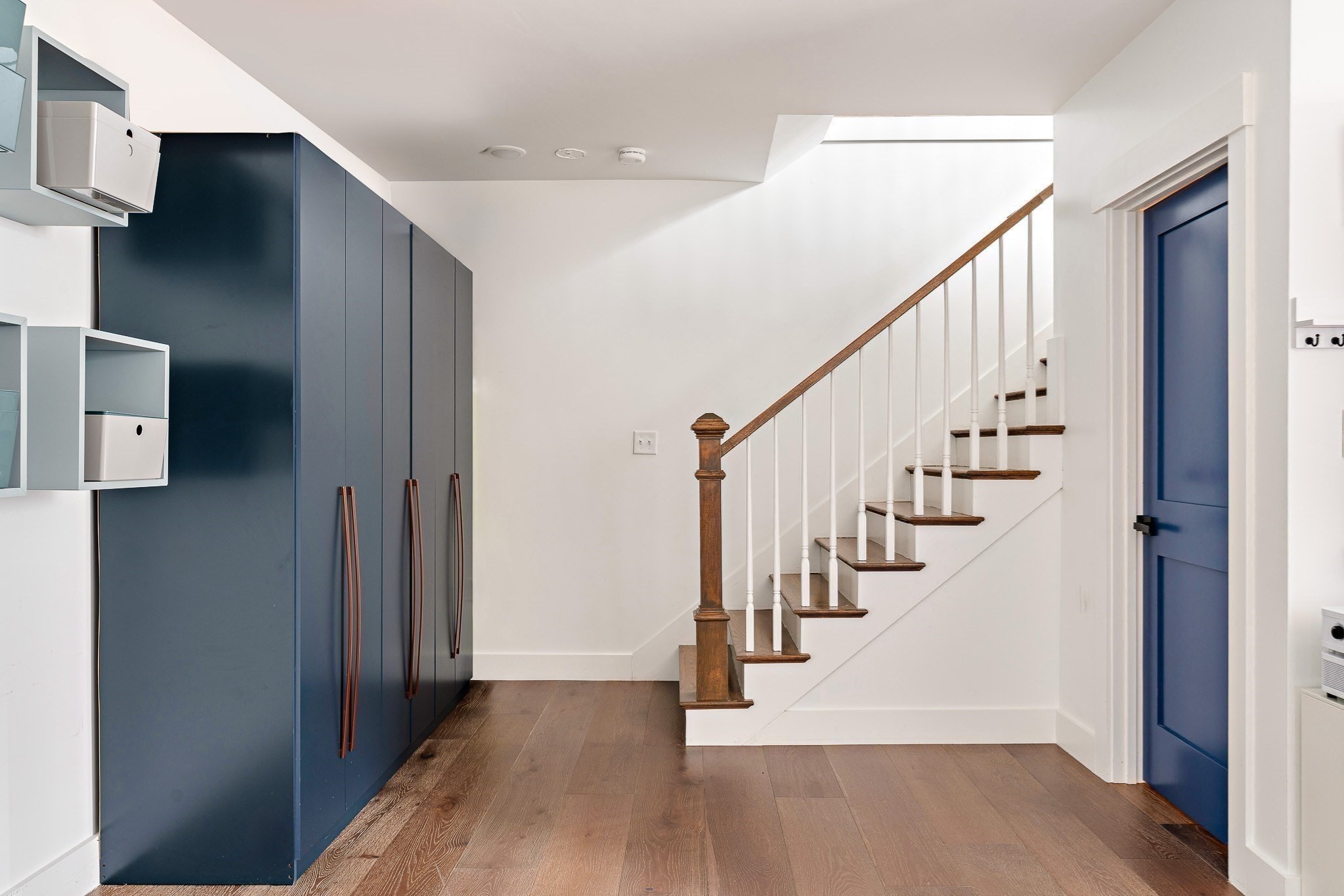 62 Governor Winthrop Road, Unit 1 Somerville, MA 02145 - Photo 13 of 22 Gallery Image 13