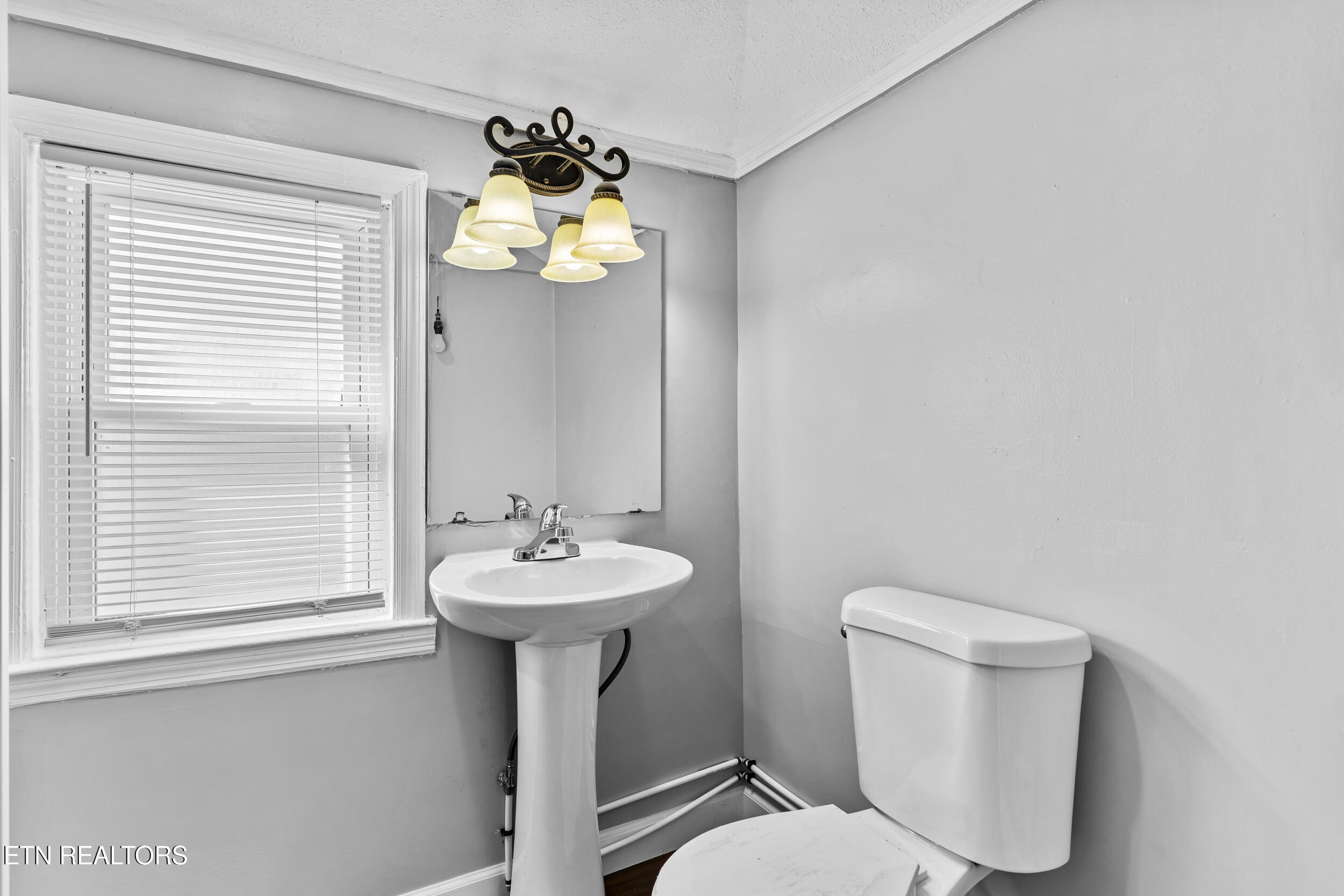 822 Vale Street Loudon, TN 37774 - Photo 12 of 27 17_017-822 vale st