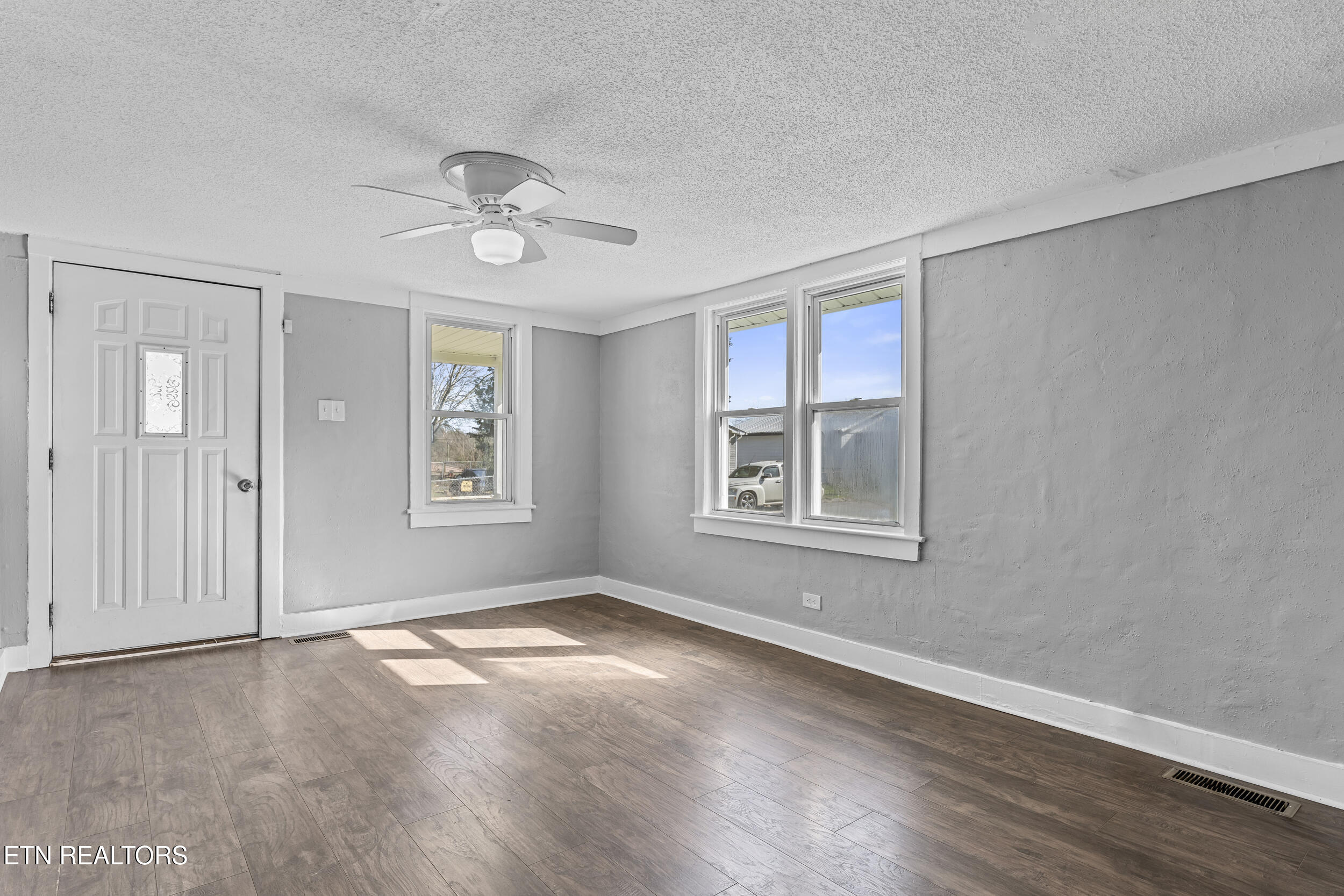 822 Vale Street Loudon, TN 37774 - Photo 16 of 27 6_006-822 vale st