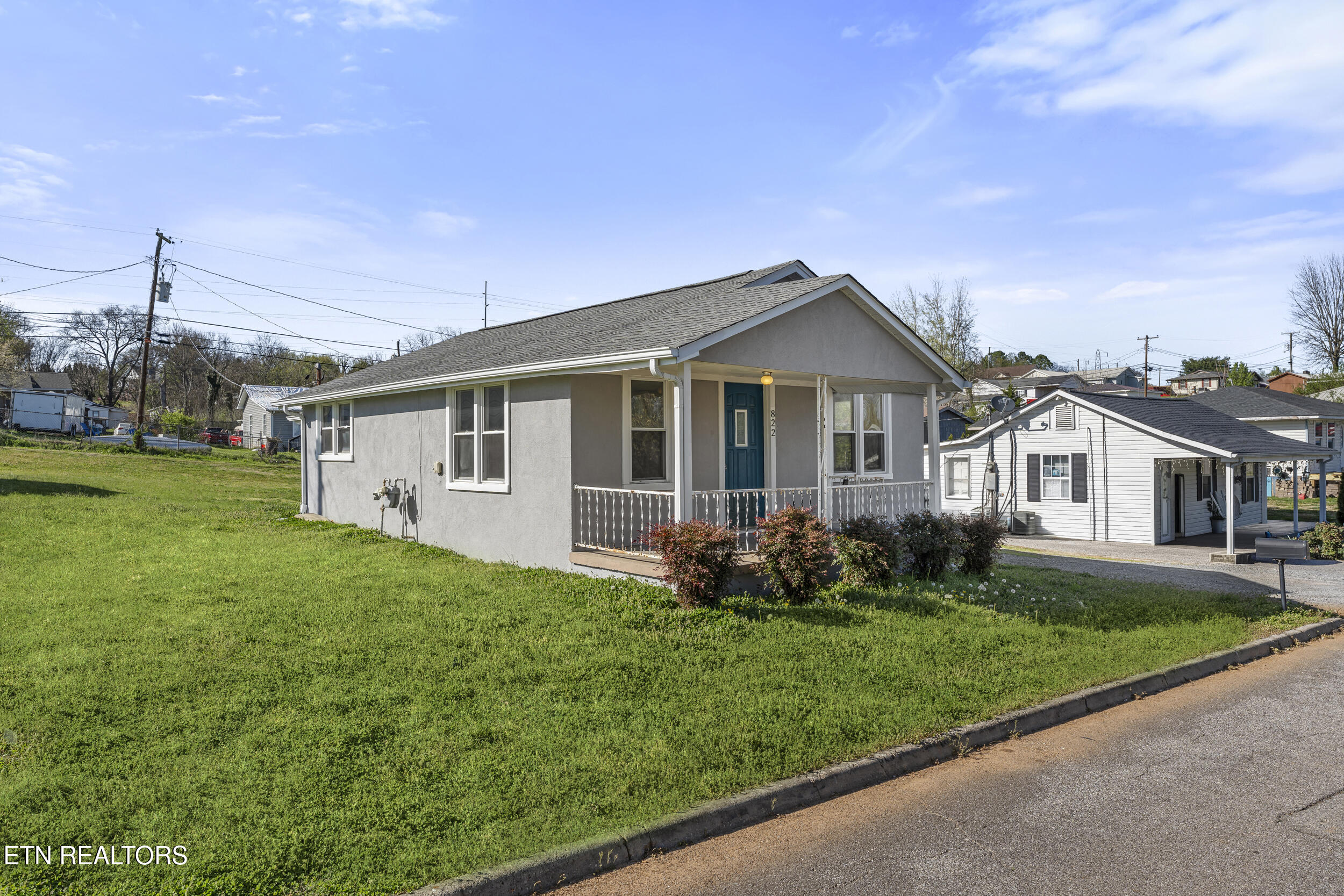 822 Vale Street Loudon, TN 37774 - Photo 6 of 27 24_024-822 vale st