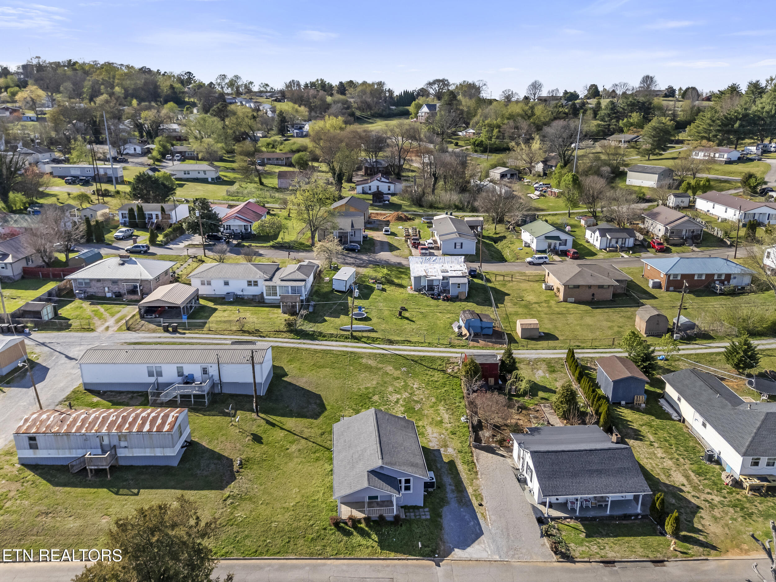 822 Vale Street Loudon, TN 37774 - Photo 9 of 27 27_027-822 vale st