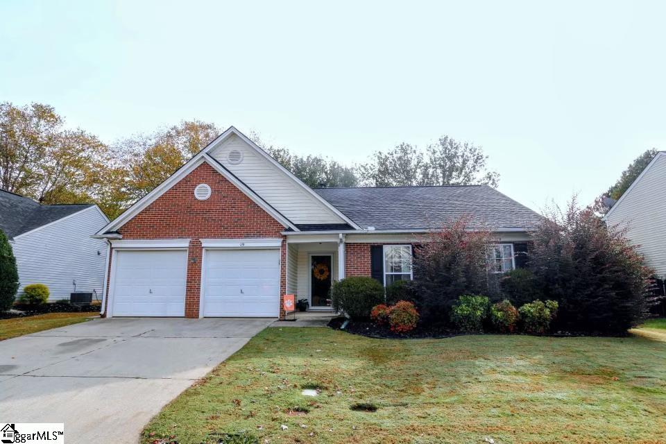 19 Grayhawk Way Simpsonville, SC 29681 - Photo 1 of 12 Gallery Image 1