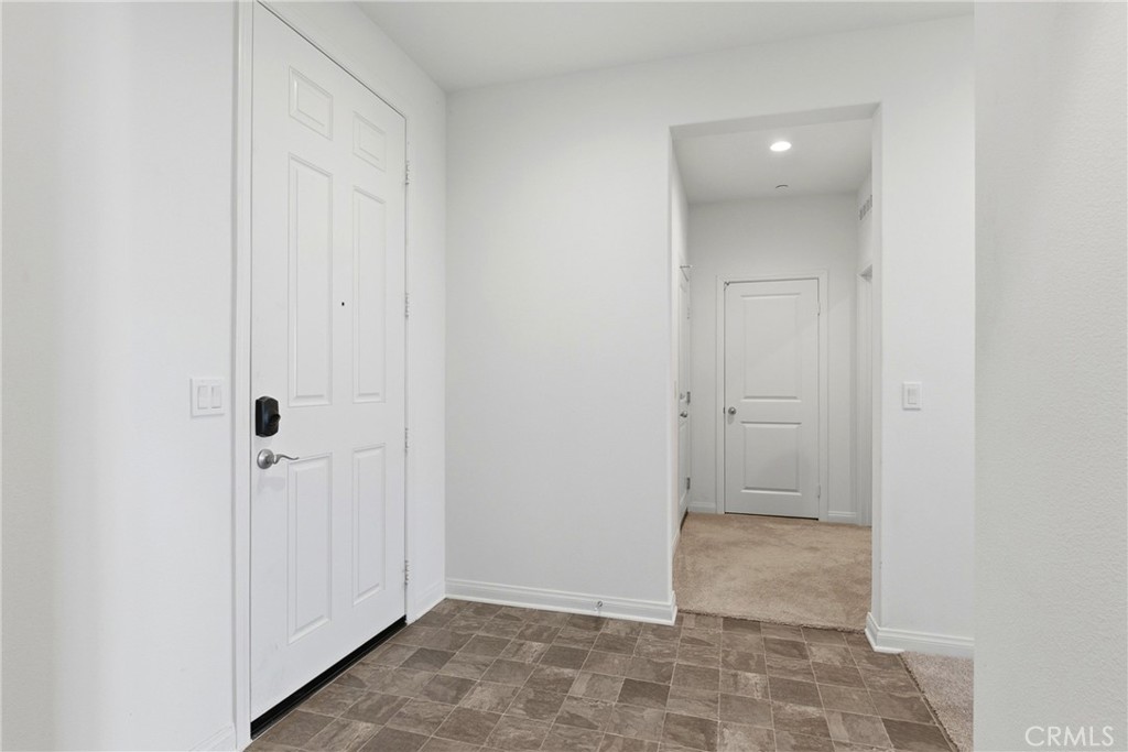 711 Ballesteros Street Perris, CA 92571 - Photo 35 of 39 Entry