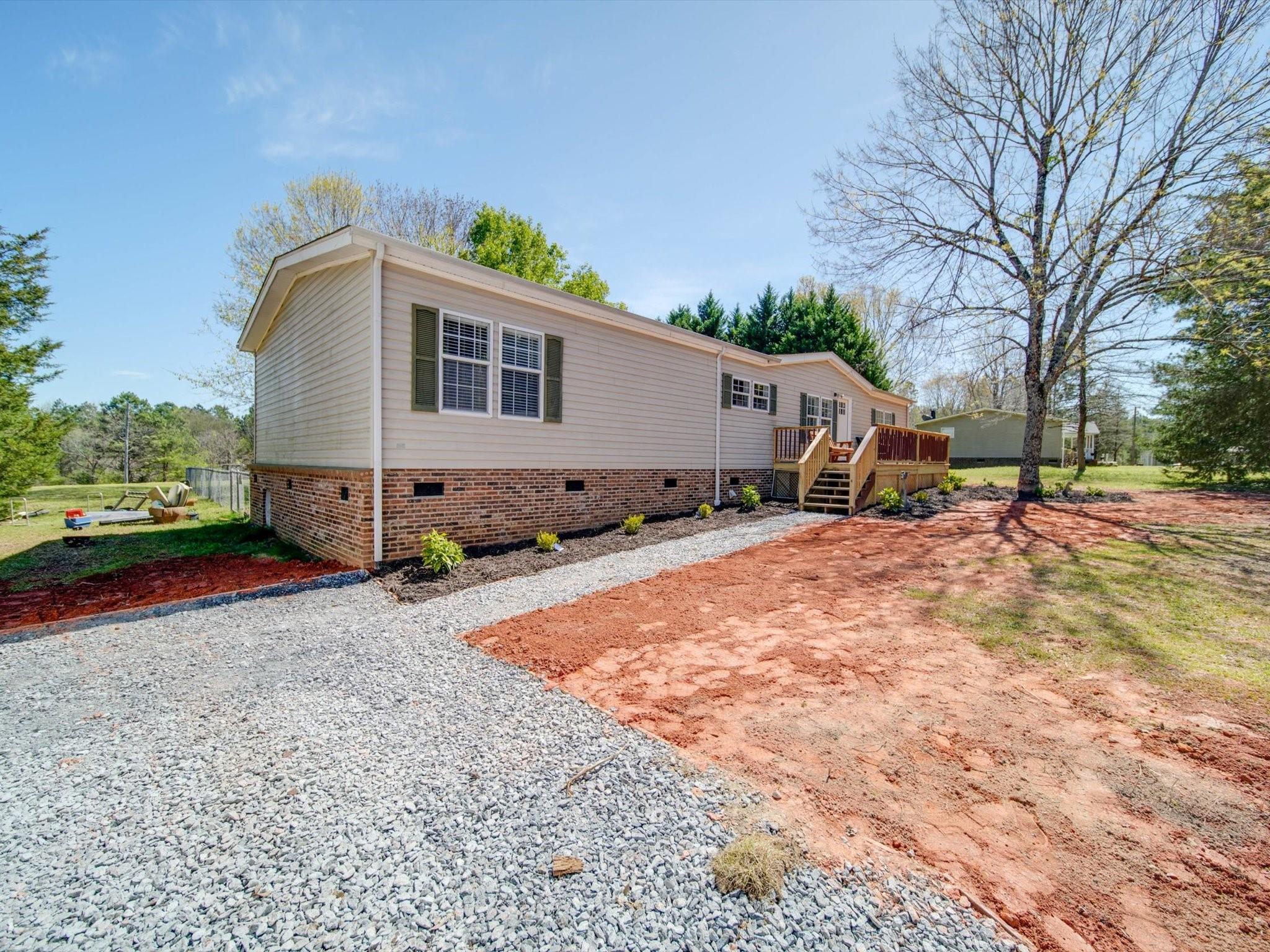 2617 McDaniel Road Chester, SC 29706 - Photo 3 of 36 Gallery Image 3