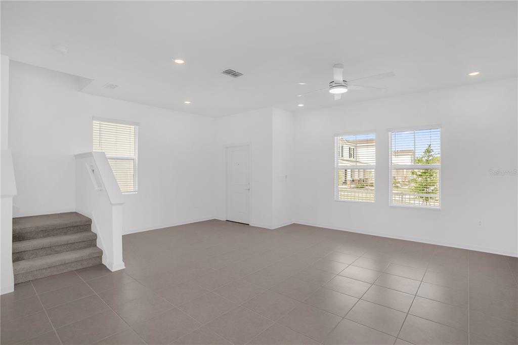 2533 Rider Rain Lane Apopka, FL 32703 - Photo 4 of 33