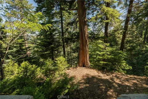 $200,000 | 746 Blue Ridge Drive, Lake Arrowhead, CA 92385