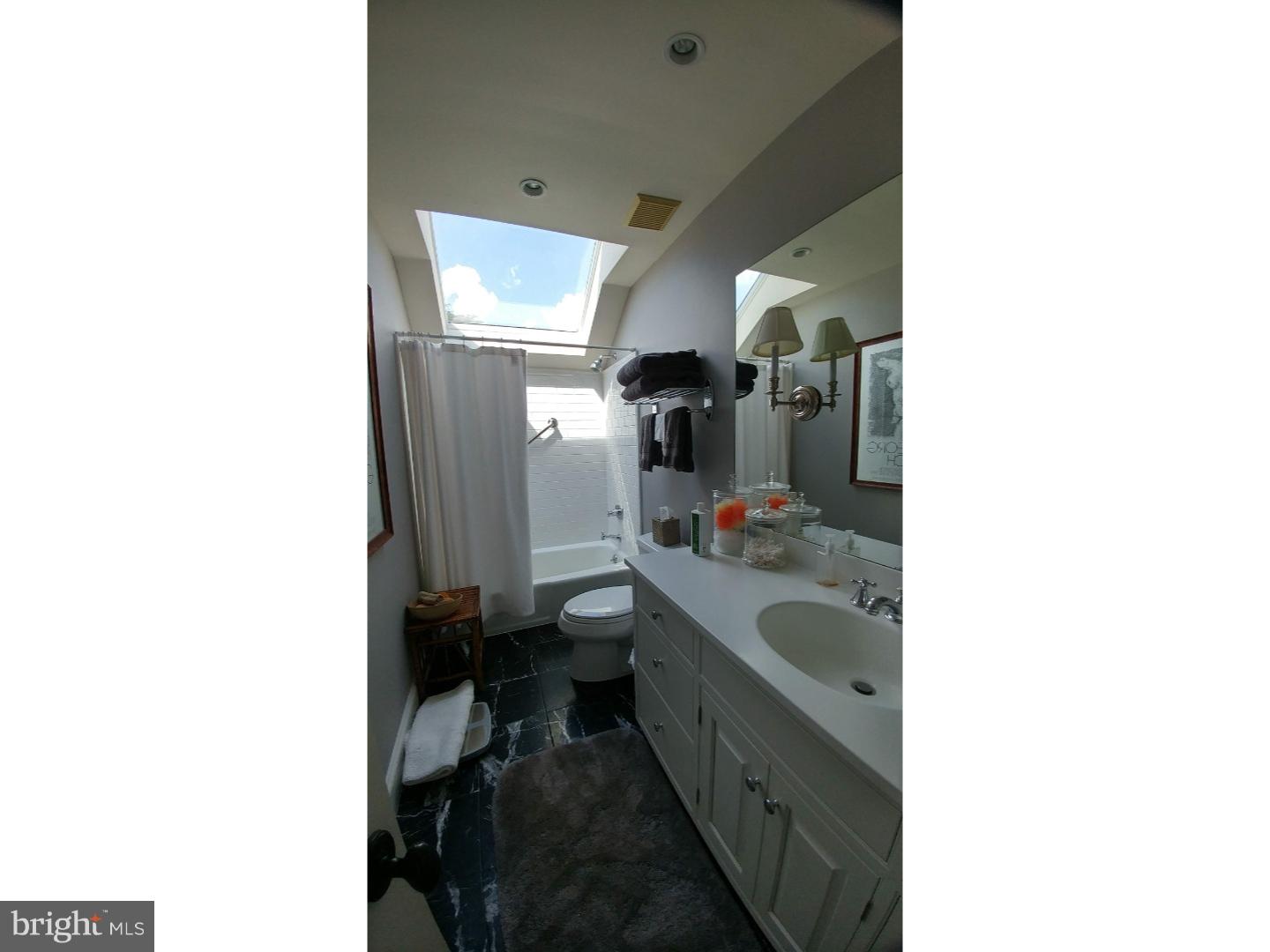 456 Inveraray Villanova, PA 19085 - Photo 20 of 23 Bathroom