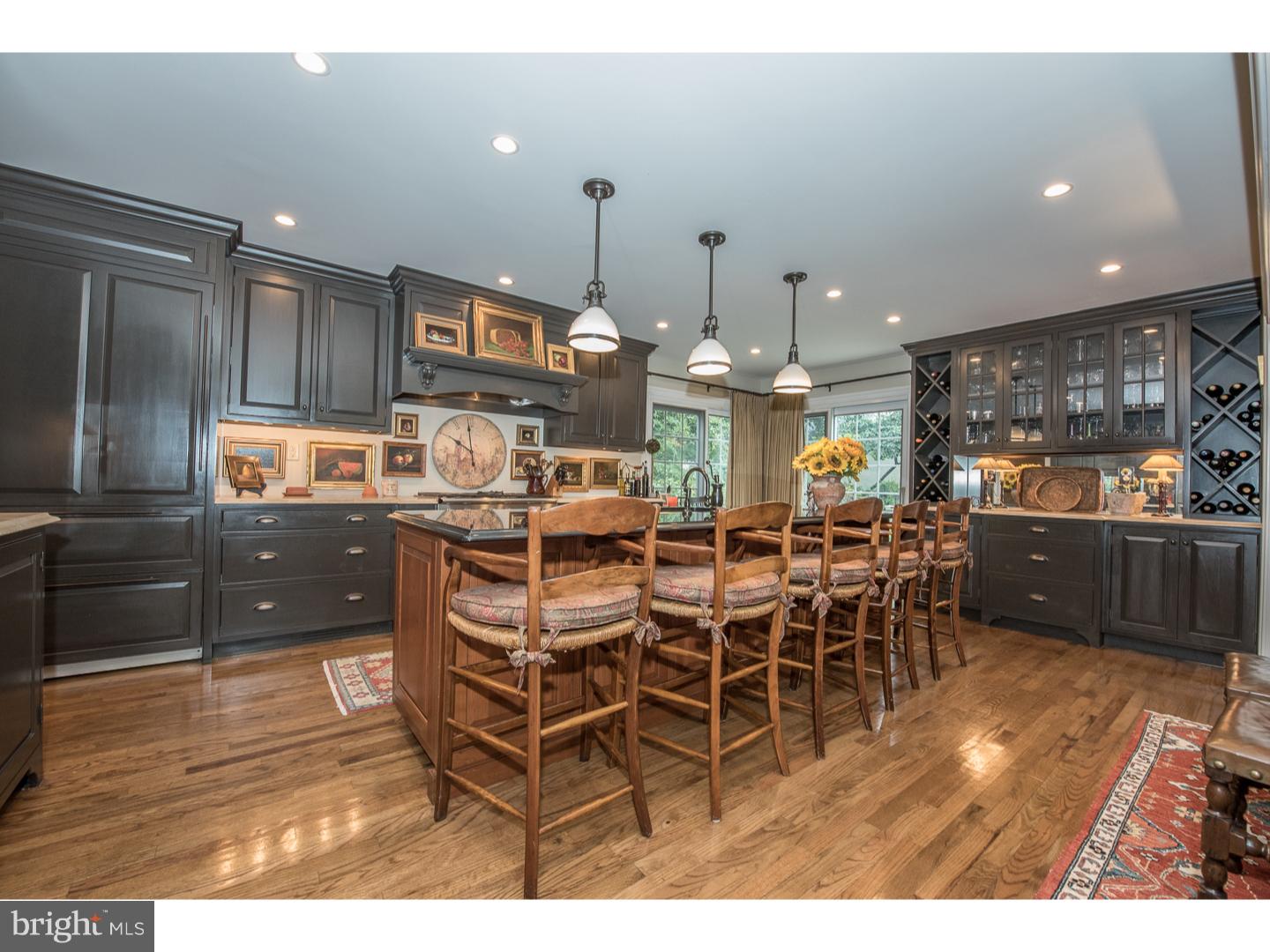 456 Inveraray Villanova, PA 19085 - Photo 7 of 23 Kitchen