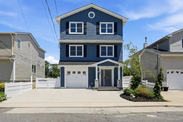 $1,200,000 | 35 Redfield Road, Island Park, NY 11558