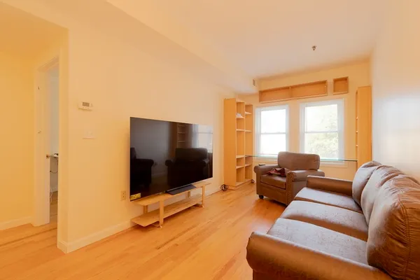 $2,500 | 2456 Massachusetts Avenue, Unit 104, Cambridge, MA 02140