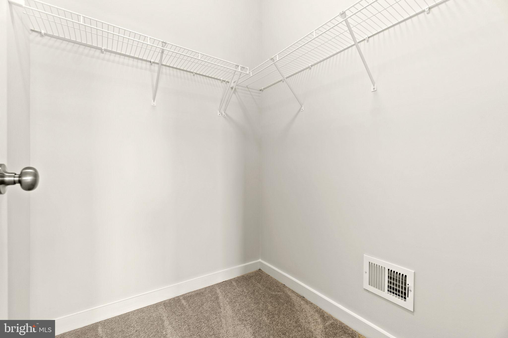 235 Summit Point Boulevard Bowie, MD 20716 - Photo 17 of 20