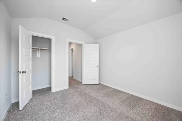 $2,400 | 5311 Basquiat Drive, Houston, TX 77048