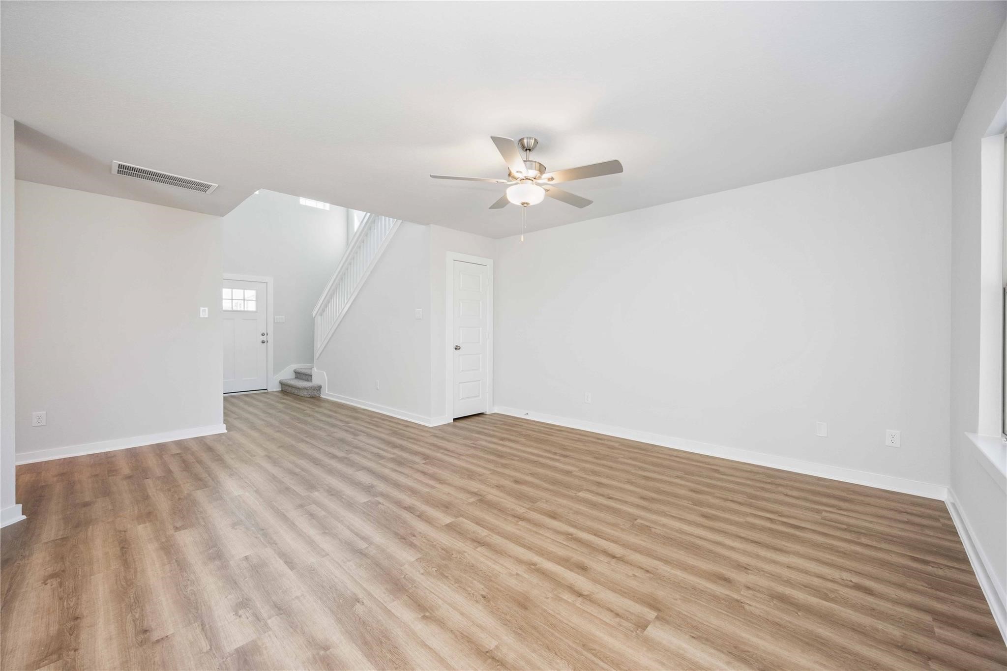 5311 Basquiat Drive Houston, TX 77048 - Photo 5 of 29