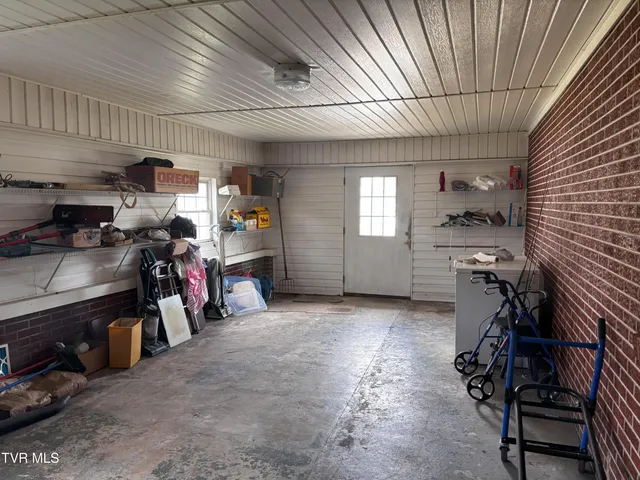 $139,000 | 220 Russell Street, Jonesville, VA 24263