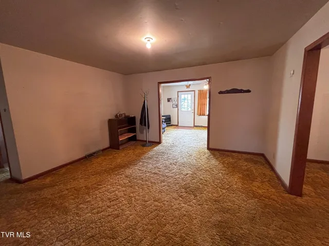 $139,000 | 220 Russell Street, Jonesville, VA 24263